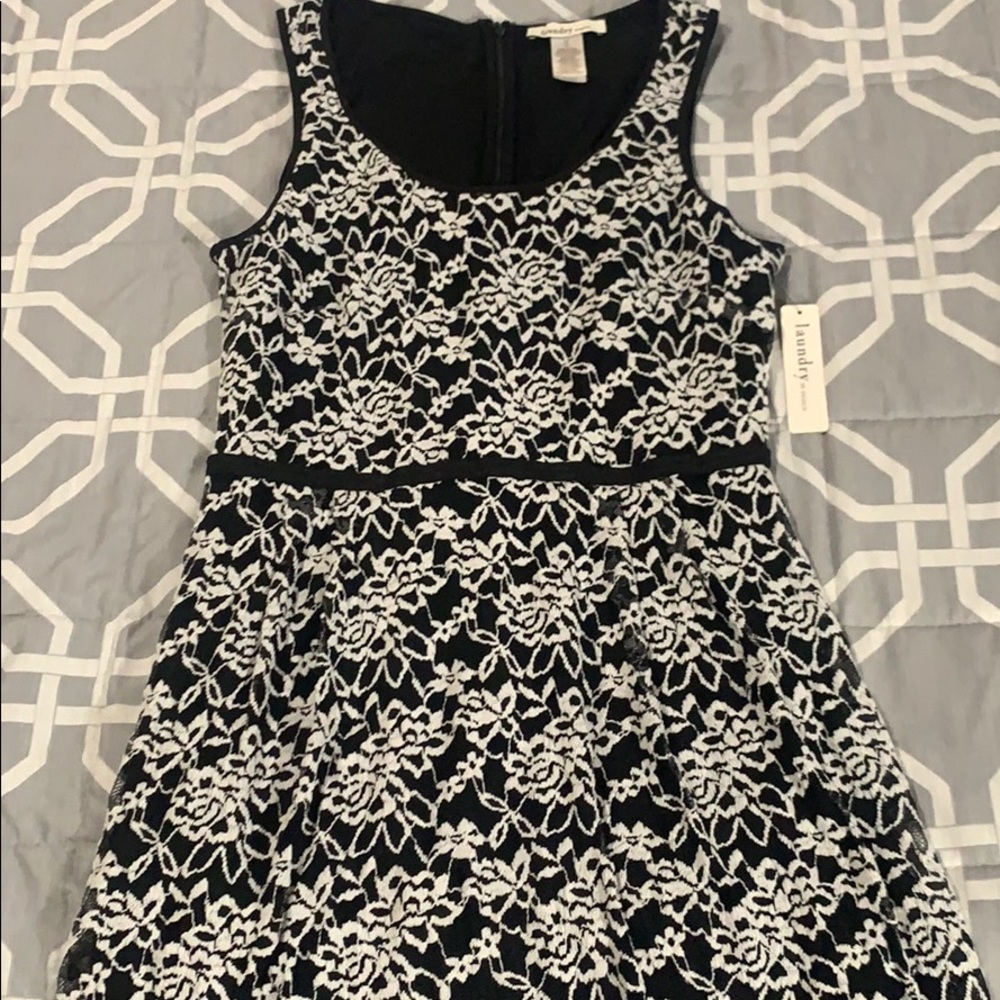 LAUNDRY DRESS
